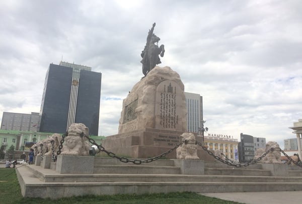 Image shows the statue of Damdin Sukhbaatar